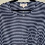 Max Studio  LONDON XS women hi low t-shirt with M short sleeve navy white striped Photo 2