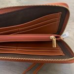 Simply Southern NWT  Leather Wristlet Photo 4