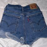 Levi’s High-Rise Shorts Photo 0