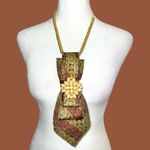 “Dainty Dapper”Vintage Paisley Necktie necklace with unique vintage brooch Red Photo 0