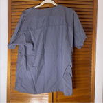 Landau Unisex One Pocket Grey Scrub Top Size Medium Blue Photo 3