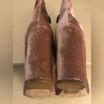 Kendall + Kylie women pink velvet heel boots Size 9.5 Photo 6