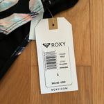 Roxy  New With Tags Tropical Floral Bikini Bottoms Womens Size Small Photo 2