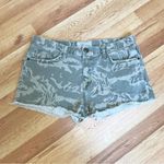 Current/Elliott The Boyfriend Short Cutoffs Broken Camo Print Frayed Sz 28 Photo 2