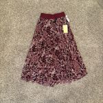 Wilfred NWT  Twirl Pleated Skirt | Size: XXS Photo 2