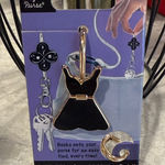 Finders Keepers The original finders key purse Photo 0