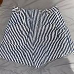 BDG high waisted mom shorts size 25 Photo 1