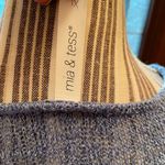 MIA  & Tess XL lightweight long sleeve blue with white stripes top Photo 1