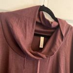 Cacique  26/28 Burgundy Cowl Neck Pullover Velour Hem Comfort Loungewear Cozy Tra Photo 3
