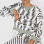 Madewell  MWL Velour Crewneck Sweatshirt in Stripe
Size XS Photo 1