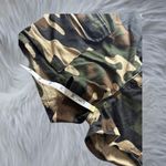 Love Tree Camo Women's Shorts Photo 3