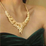 Luxury European Retro Style Necklace Gold Photo 3