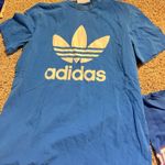 Adidas  tshirt  Photo 0
