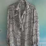 Alfred Dunner Black and Gray Snakeskin Shirt Jacket Size 10 Photo 0