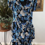 Snap Women 2X Surplice V Photo 0