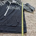 Women’s Michigan Striped Sleeve Hoody Pullover Sweatshirt Cotton Blend Size Med Photo 4