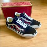 Vans Old Skool 'Packing Tape - Black'
VNOA4U3BWZ4 Women 9.5 US
Mens8.OUS Photo 7