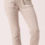 NWT Minnie Rose Cashmere Tapered Leg Jogger Pants Ecru Gray Women's Size Medium Photo 0