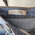 Universal Threads Universal Thread High Rise Slim Straight Distressed Light Wash Blue Jeans Sz 10 Photo 4