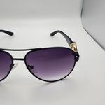 Elle HP!  Black Aviator Sunglasses & Case Photo 9