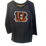 Majestic threads size 2X 3/4 sleeve Bengals Joe burrow #8 graphic tshirt Photo 2