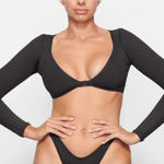 SKIMS NWT  Swim Long Sleeve Shrug in Black Size XL Photo 0