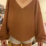 Listicle Sweater Photo 3