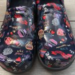 Easy Street Easy Works Blue Coffee Print Patent Clogs Slip Resistant Shoes 9.5 Photo 10
