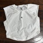 Alphalete cropped muscle tank Photo 0