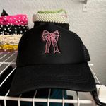 Boutique Trucker Hat Black Photo 0