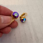 Vintage Aurora Borealis Crystal Gold Tone Clip On Earrings Womens Estate Jewelry Photo 7