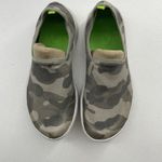 Oofos Size 9 OMG Eezee Shoes White Green Camo Low Top Comfort Sneakers Women’s Photo 4