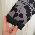 EUC | Vintage C.D. petites women’s floral beaded neck acrylic sweater large Gray Photo 3