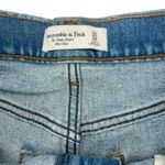 Abercrombie & Fitch 
The Mom Short Mid Rise size 31/12 Photo 2