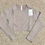 ACTA NWT Ribbed Seamless Long Sleeve Shirt in Taupe Size Large Photo 4