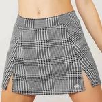 Alo Yoga Alo Houndstooth Micro Plaid Skort Photo 0