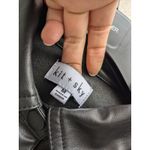 Kit & Sky Faux Photo 4