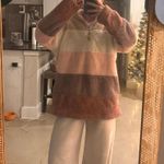 Boutique Sherpa Pullover Photo 1