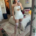 Sabrina Carpenter Corset Top Heart Cut Out White Photo 2