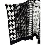 Chico's NWT Black White Houndstooth Knit Ruana Reversible Covering Poncho Sz S/M Photo 9