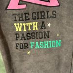 Grey Bratz “Class of 2001” Jogger Sweatpants (Size XL) Gray Photo 4