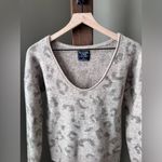 Abercrombie & Fitch Scoop Neck Sweater Light Taupe Grey Soft Leopard Print Sz S Photo 2