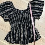 Angie Boho Smocked Babydoll Top Black Floral Flutter Sleeve Peplum Large Photo 6