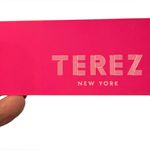 Terez  Women's Medium Chartreuse TLC Crop Top Hidden Bra Soft‎ Lounge Workout NWT Photo 5