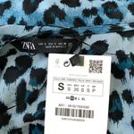 ZARA  Ruffled Animal Print Long Sleeve Blouse Top in Blue / Black Photo 9