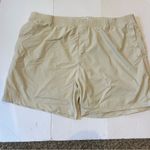 Crown & Ivy Cabana ladies lined activewear shorts cream size XXL pockets chic Photo 1