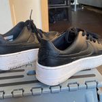Nike Black Air Force 1 Sage Low Photo 1
