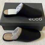 Ecco  WOMEN'S ANINE SQUARED SLIDE IN BLACK SIZE 9-9.5 Photo 0