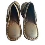 b.ø.c Brown Leather Buckle Clog Mules Embossed Strap Studded‎ Comfort Shoes 8M Size 8 Photo 5