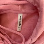 Magic Six Flags  Mountain Pink Crop Sweatshirt Juniors size large Photo 4